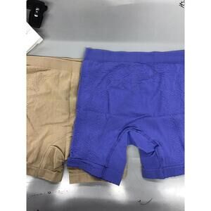 Rhonda shear womens seamless rose Jacquard longline short small 2 pack new HSN